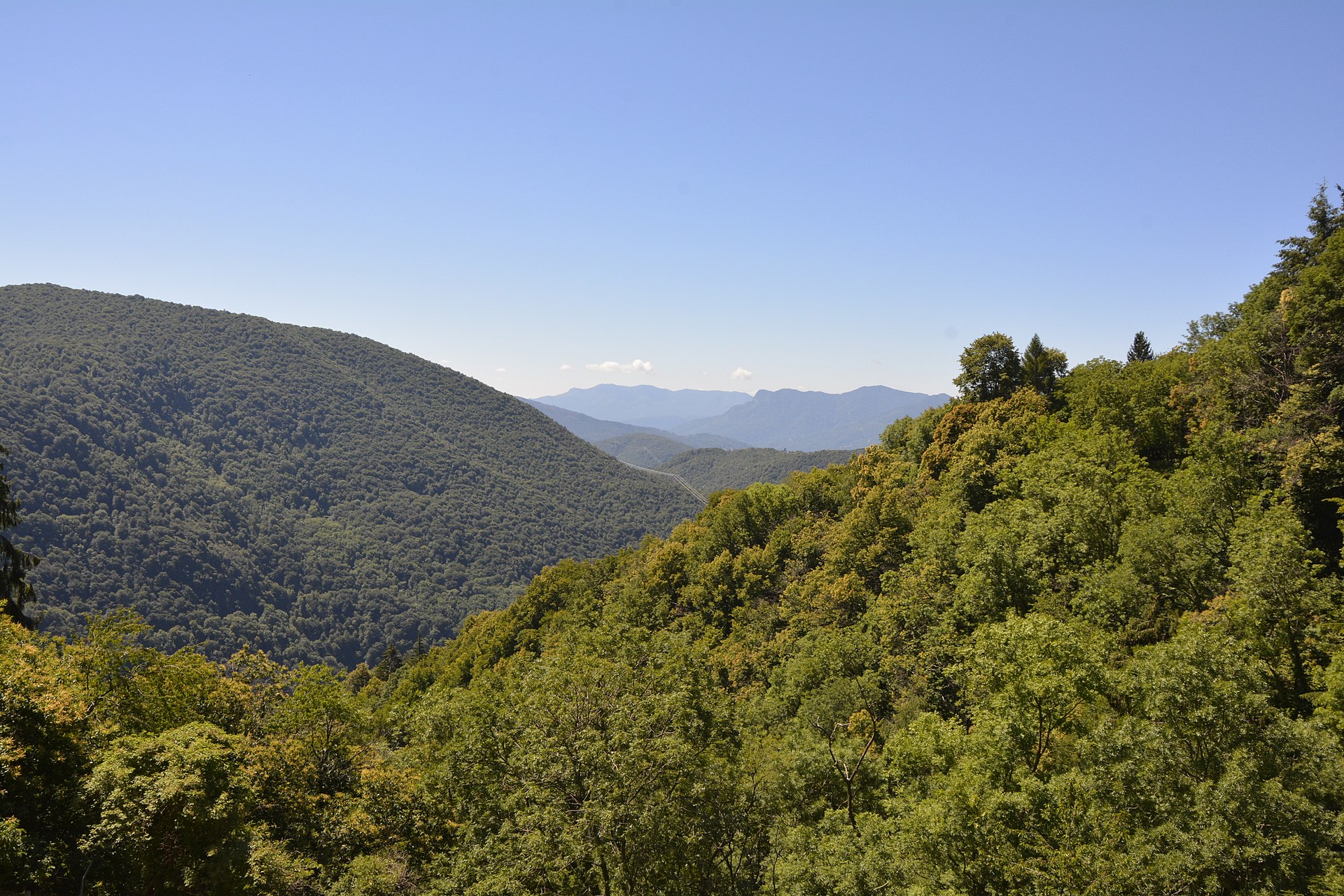 Panorama Val Veddasca dalla cresta
